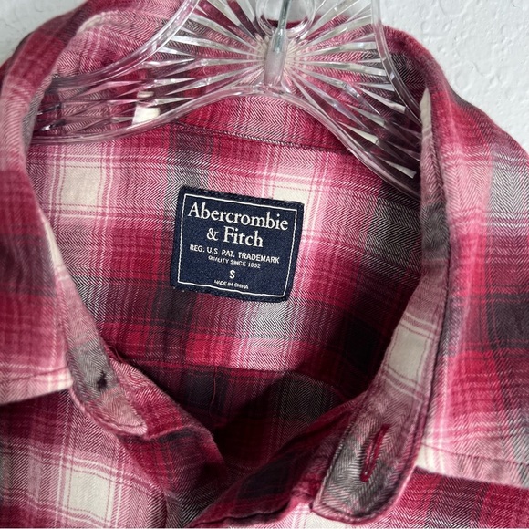 Abercrombie & Fitch Top Women Small Shirt Plaid Flannel Red Button Down S - Picture 2 of 7
